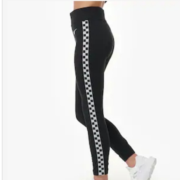 nike checkered leggings